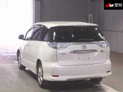 Toyota Estima Hybrid