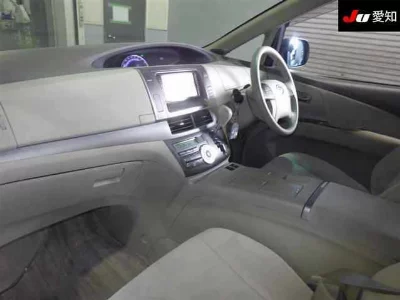 Toyota Estima Hybrid