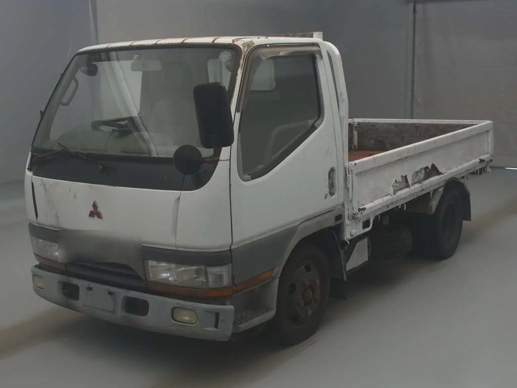 Mitsubishi Fuso Canter  с аукциона в Японии
