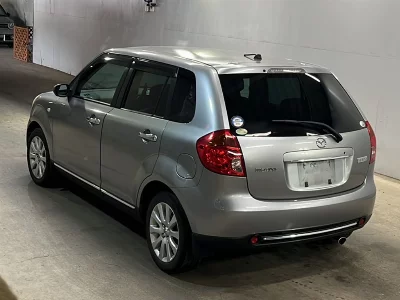 Mazda Verisa