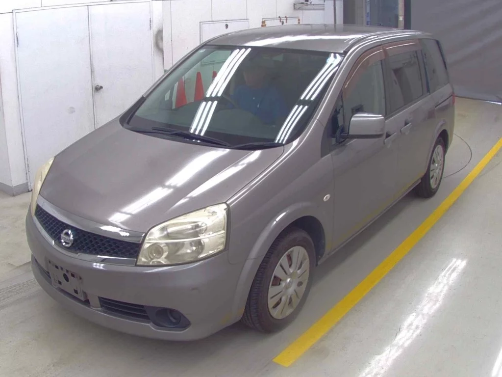 Nissan Lafesta  с аукциона в Японии