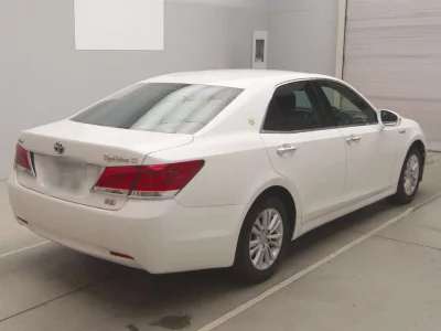 Toyota CROWN HYBRID