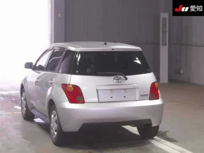 Toyota Ist