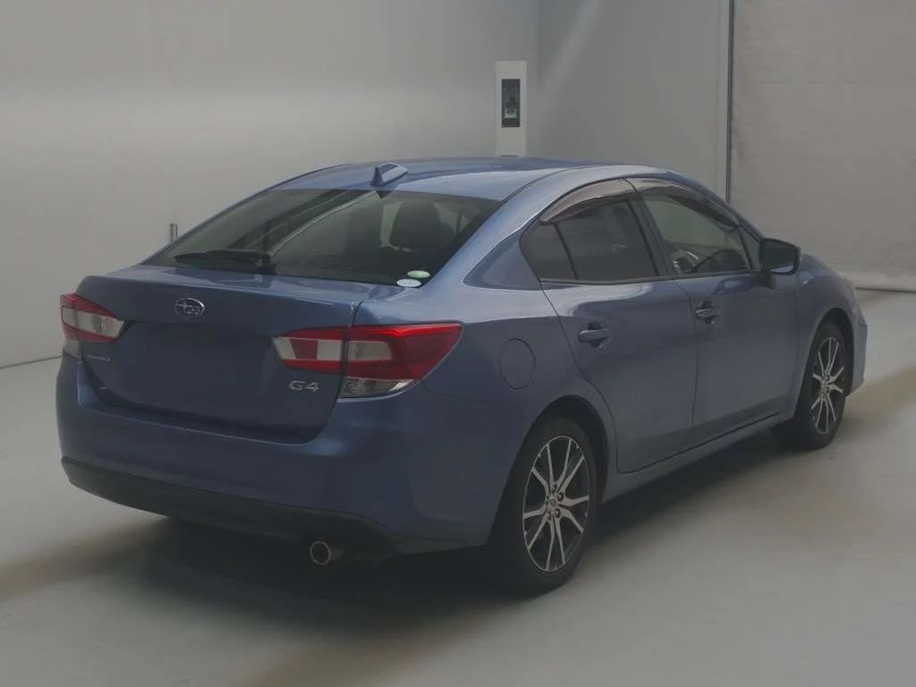 Subaru Impreza  с аукциона в Японии
