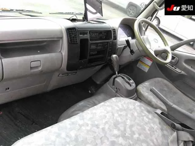 Hino Dutro  с аукциона в Японии
