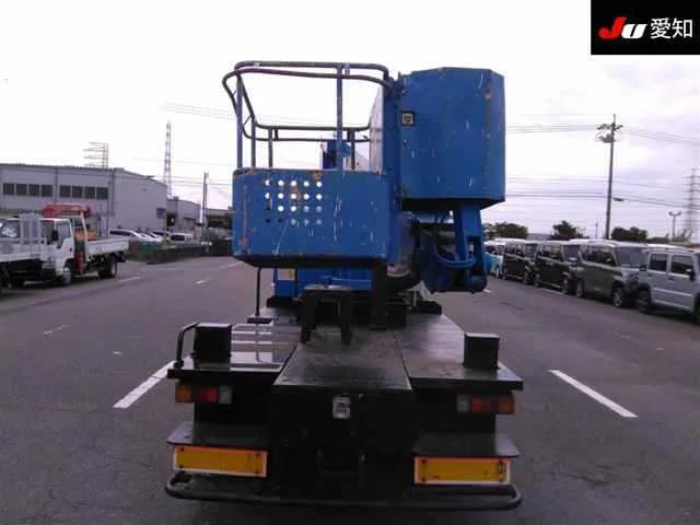 Hino Dutro  с аукциона в Японии