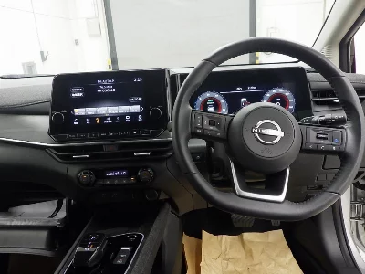 Nissan Aura