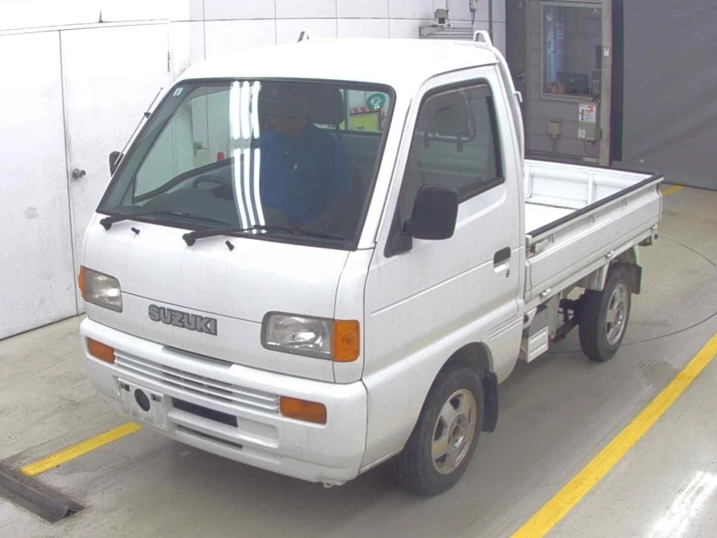 Suzuki CARRY  с аукциона в Японии