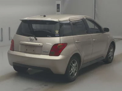 Toyota Ist