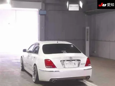 Toyota CROWN MAJESTA