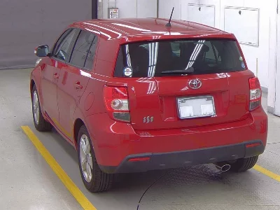 Toyota Ist