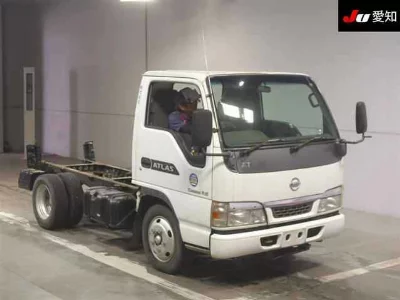 Nissan ATLAS
