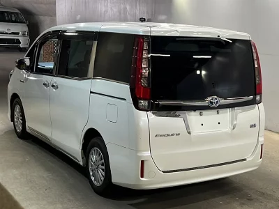 Toyota Esquire