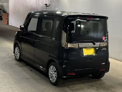 Suzuki Spacia Custom