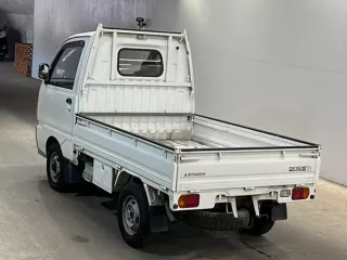Mitsubishi Minicab Truck