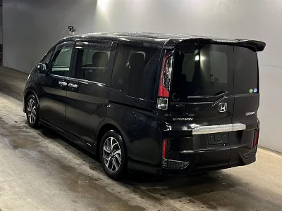 Honda STEPWGN SPADA