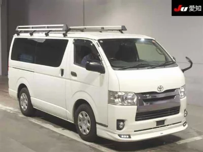Toyota HiAce Van