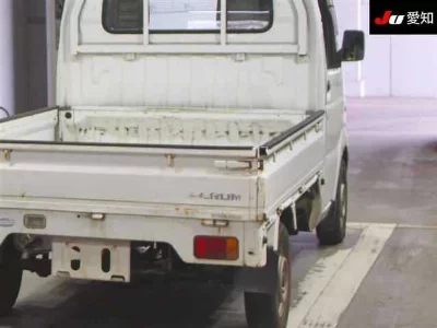 Mazda Scrum Truck