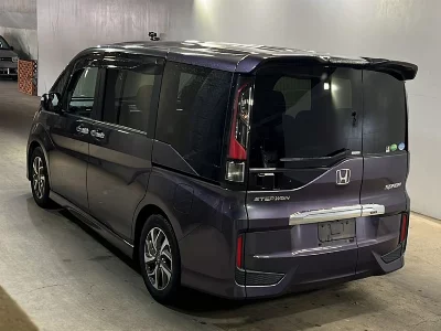 Honda STEPWGN SPADA