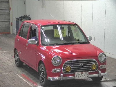 Daihatsu Mira Gino