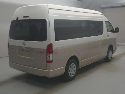 Toyota HIACE WAGON