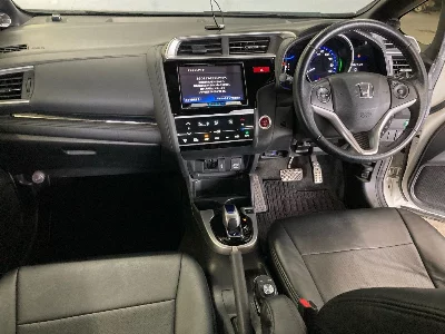 Honda FIT HYBRID