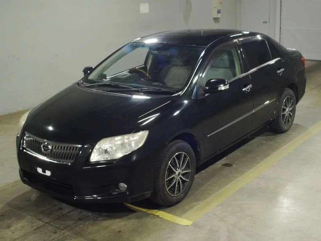 Toyota Corolla Axio  с аукциона в Японии