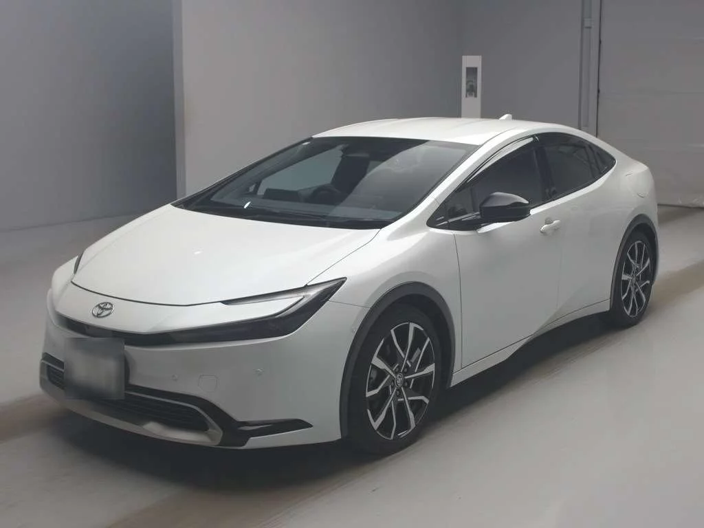 Toyota Prius  с аукциона в Японии