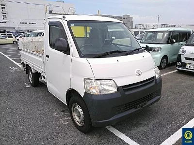 Toyota Lite Ace Truck