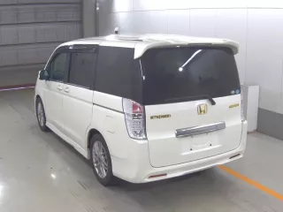 Honda STEPWGN SPADA