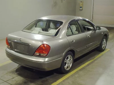 Nissan BLUEBIRD SYLPHY