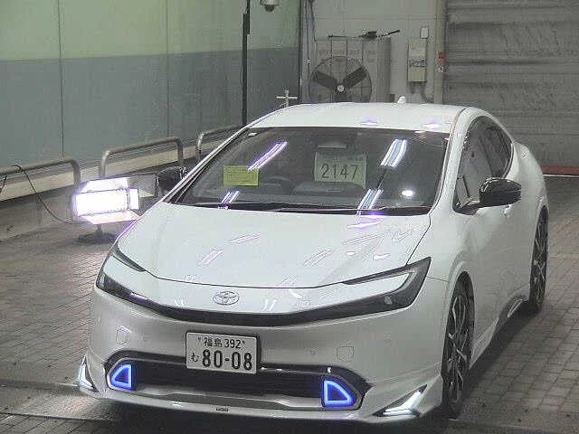 Toyota Prius  с аукциона в Японии