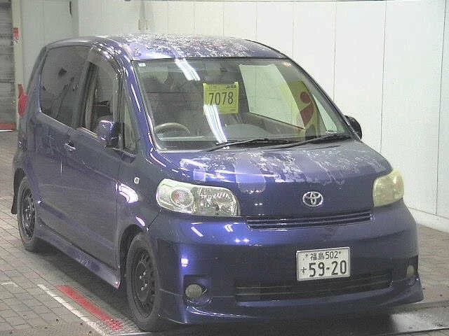 Toyota Porte  с аукциона в Японии
