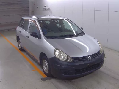 Nissan AD