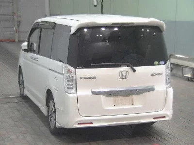 Honda STEPWGN SPADA