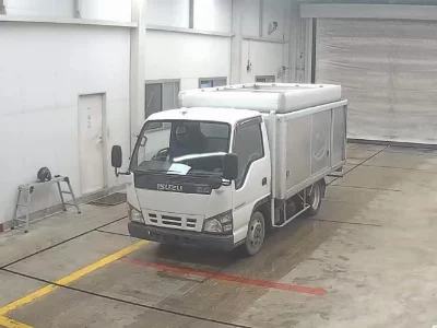 Isuzu Elf