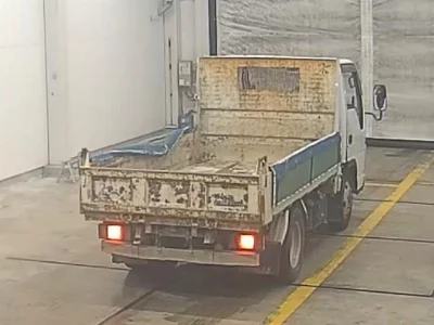 Mazda Titan