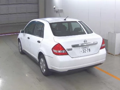Nissan Tiida Latio