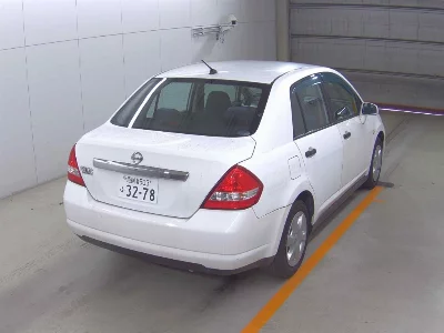 Nissan Tiida Latio
