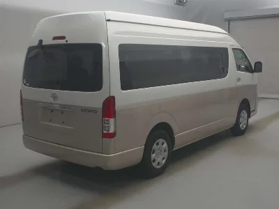 Toyota HIACE WAGON