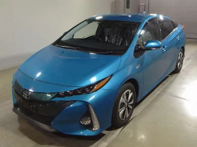 Toyota Prius PHV