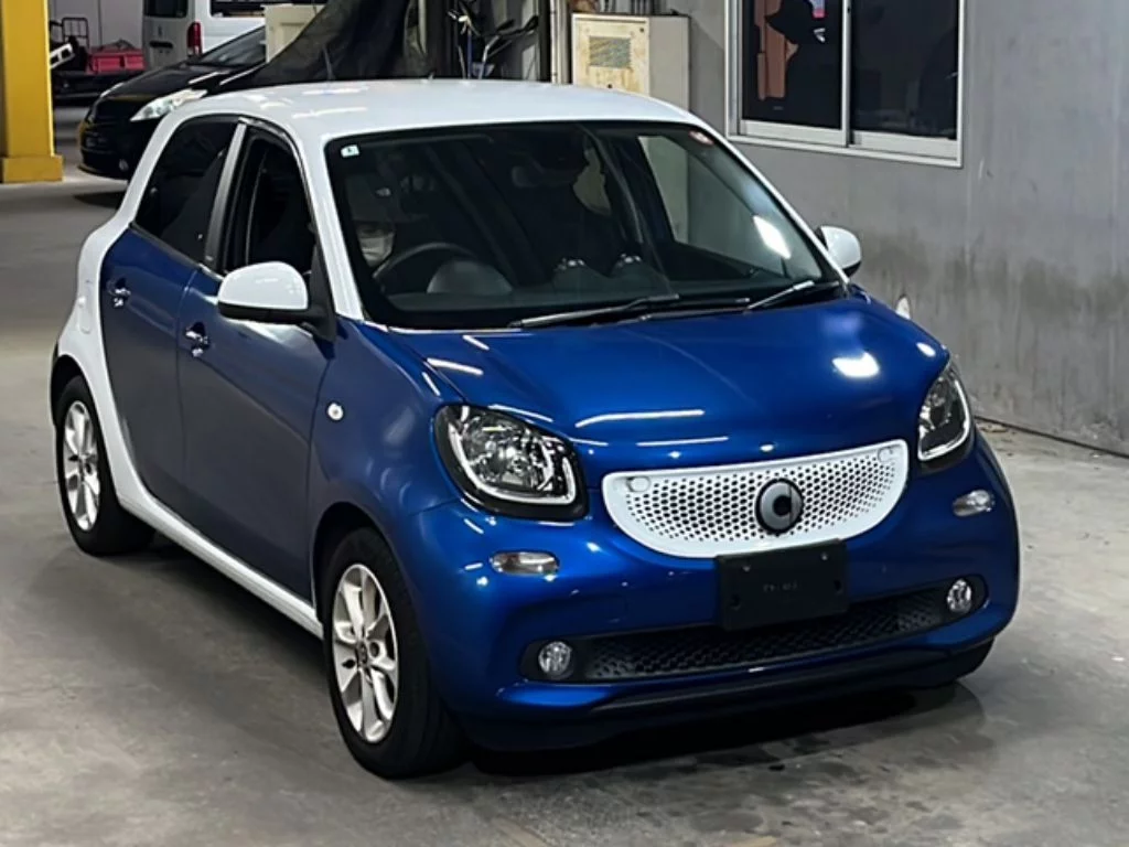 Smart Forfour  с аукциона в Японии