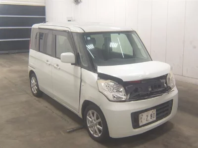 Suzuki Spacia