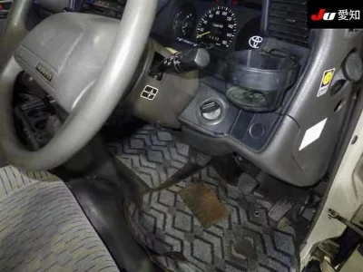 Toyota HIACE WAGON