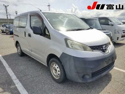 Nissan NV200 VANETTE VAN