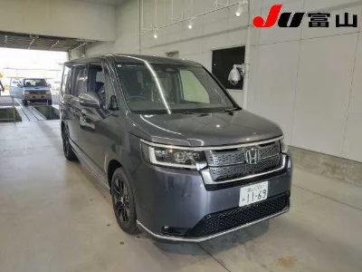 Honda STEPWGN SPADA