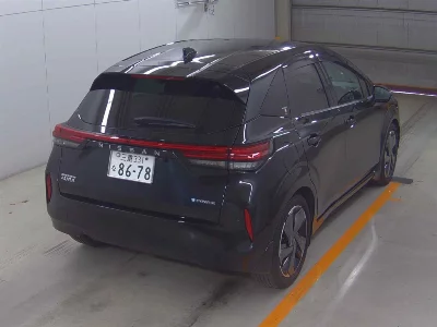 Nissan Aura