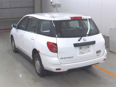 Nissan AD EXPERT