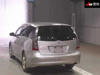 Mitsubishi Grandis