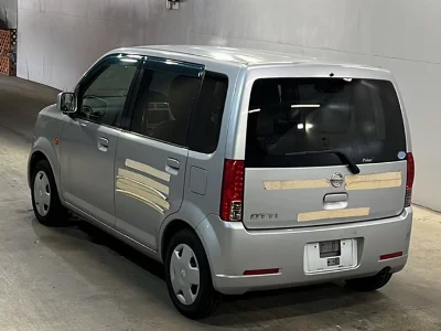 Nissan Otti